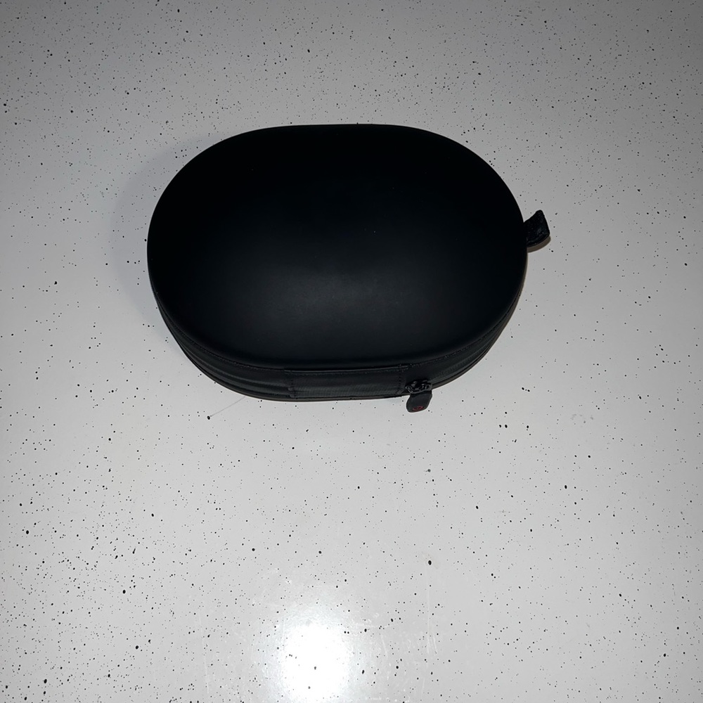 Beats Studio 3 noise cancellation wireless headphones